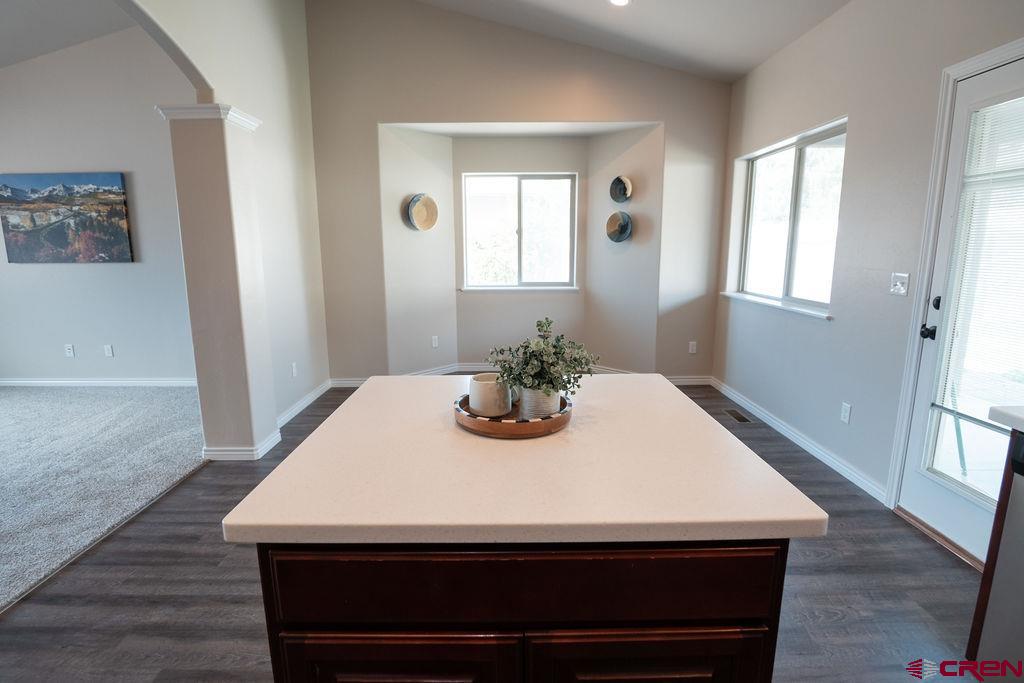 1764 6438 Drive Property Photo 5
