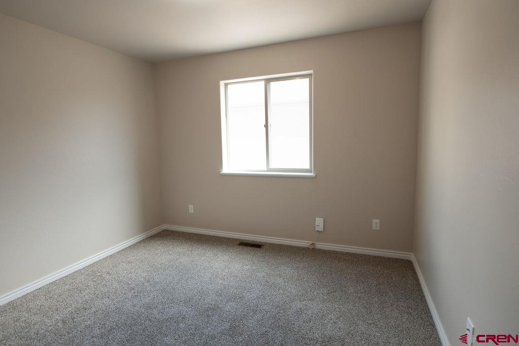 1764 6438 Drive Property Photo 18