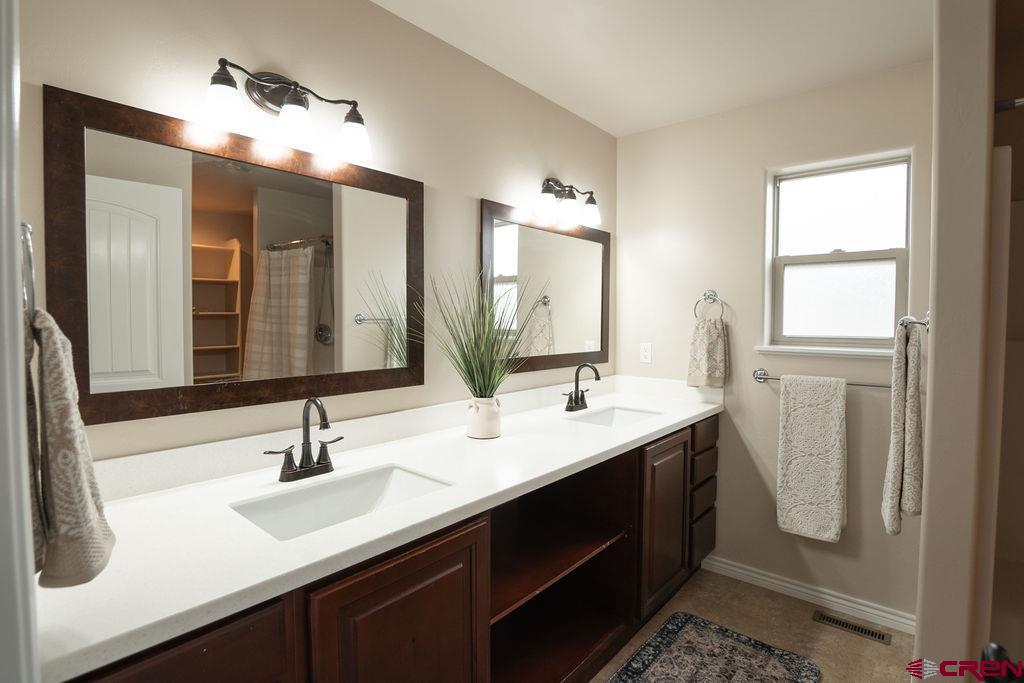 1764 6438 Drive Property Photo 23