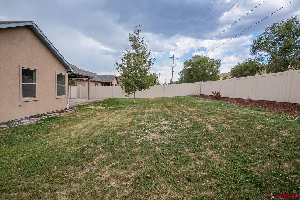 1764 6438 Drive Property Photo 27