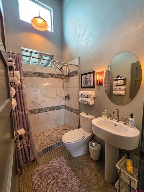 609 S Black Bear Place Property Photo 8