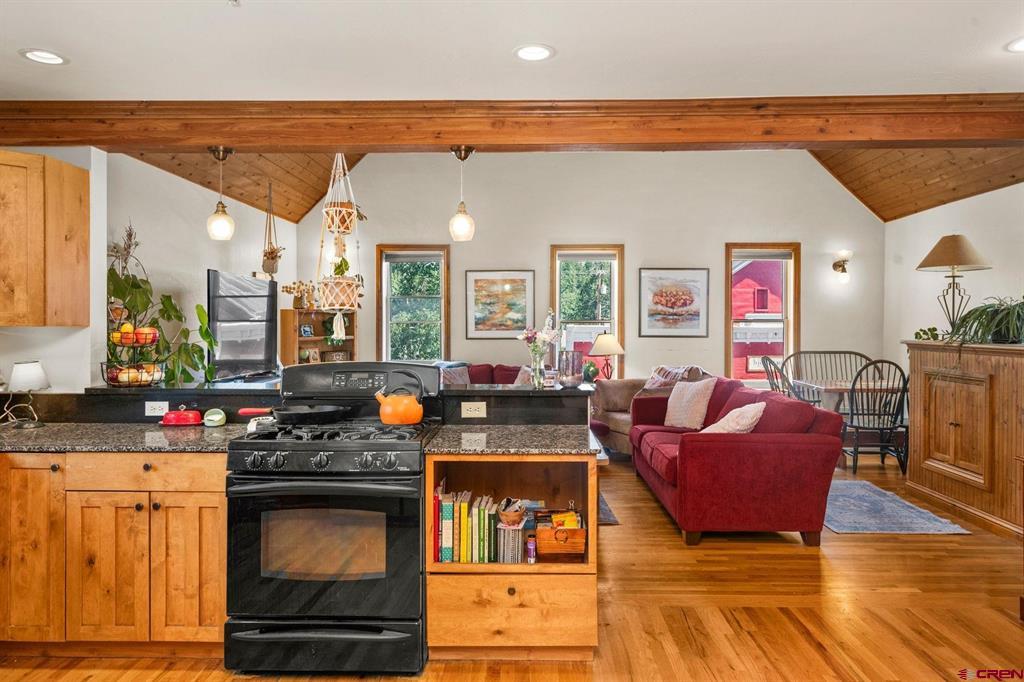 228 Elk Avenue Property Photo 30