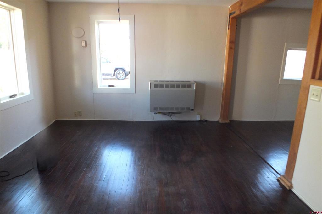 36 E 3rd St Property Photo 7
