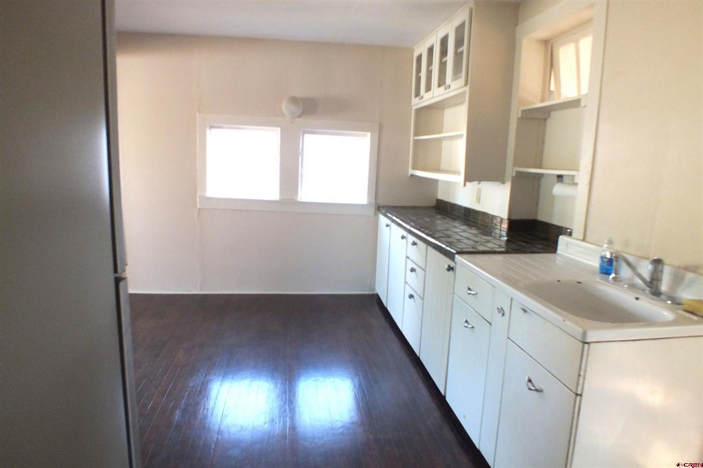 36 E 3rd St Property Photo 11