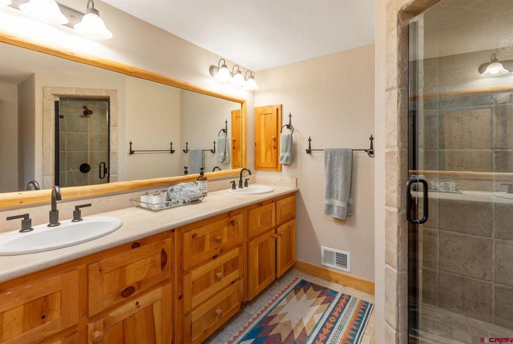 100 Stevens Drive Property Photo 36
