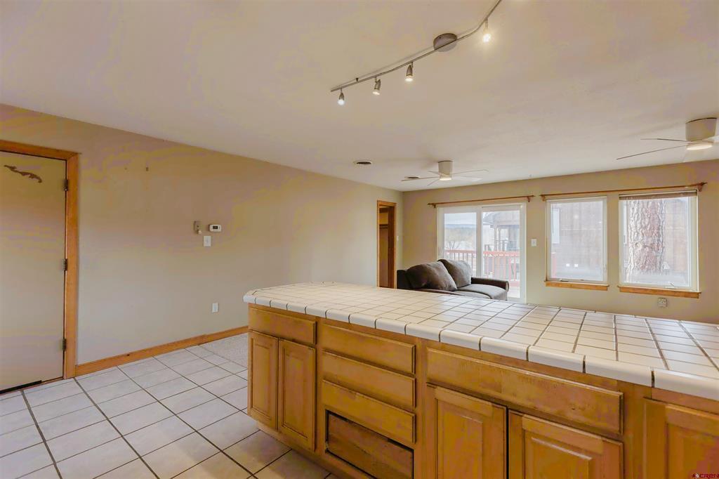 46 E Radiant Property Photo 9