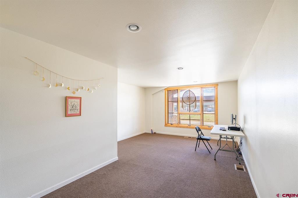 81 Greenbrier Drive Property Photo 20