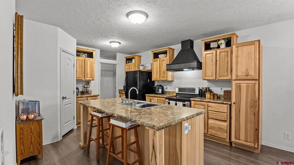 901 6530 Road Property Photo 3