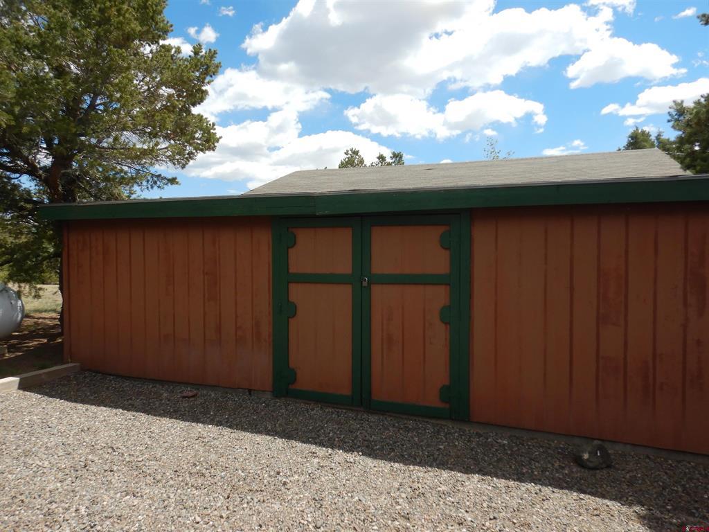 395 Kit Carson Road Property Photo 35