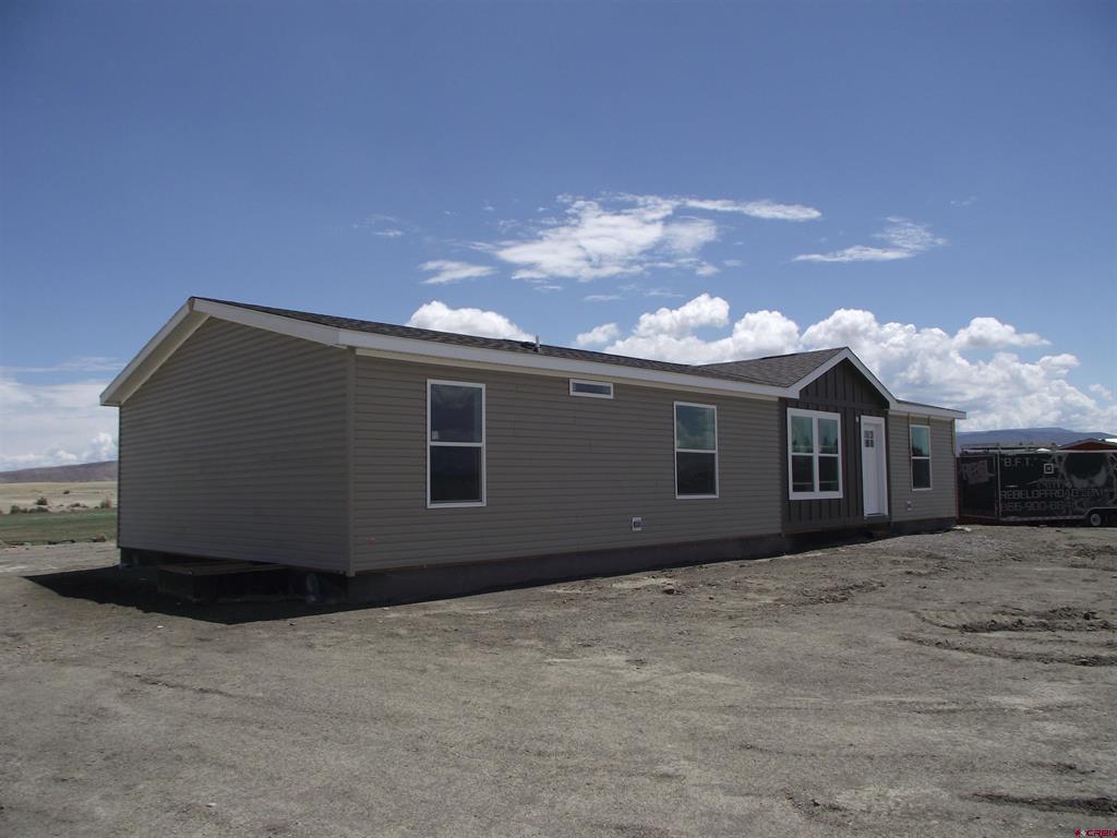5292 Simmental Road Property Photo 5