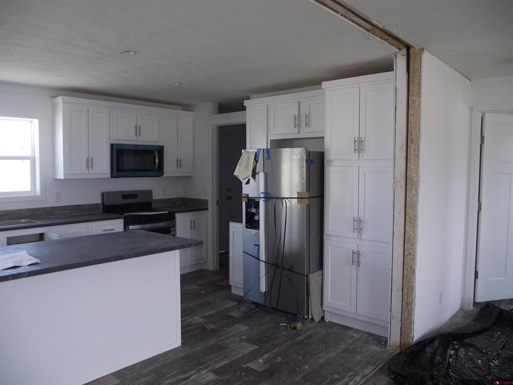5292 Simmental Road Property Photo 7