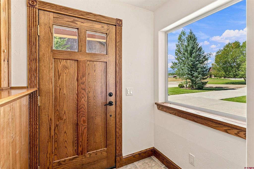 66 Holly Tree Circle Property Photo 5