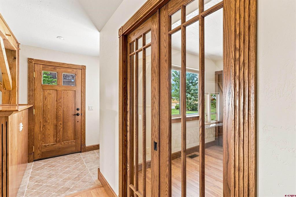 66 Holly Tree Circle Property Photo 6