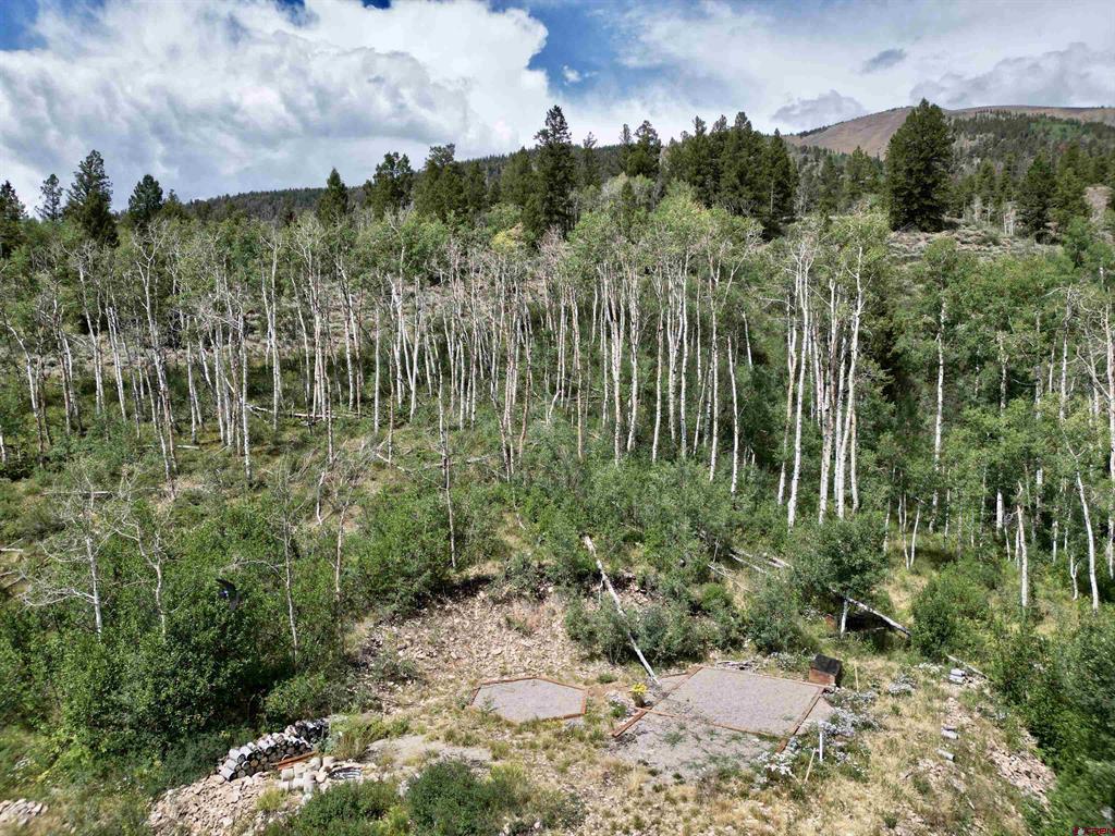 189 Taloga Road Property Photo 5