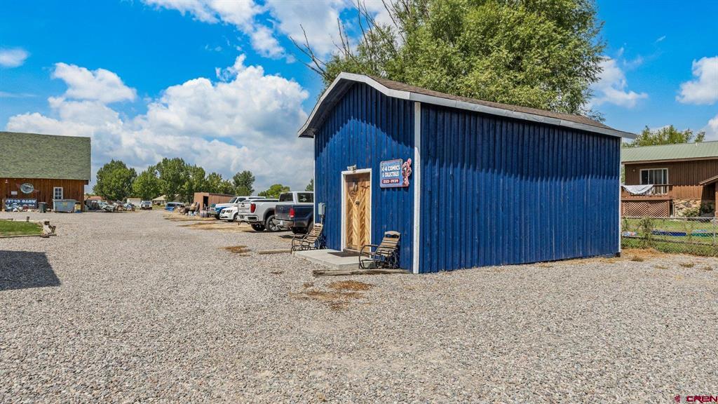 60977 Gunnison Road Property Photo 9