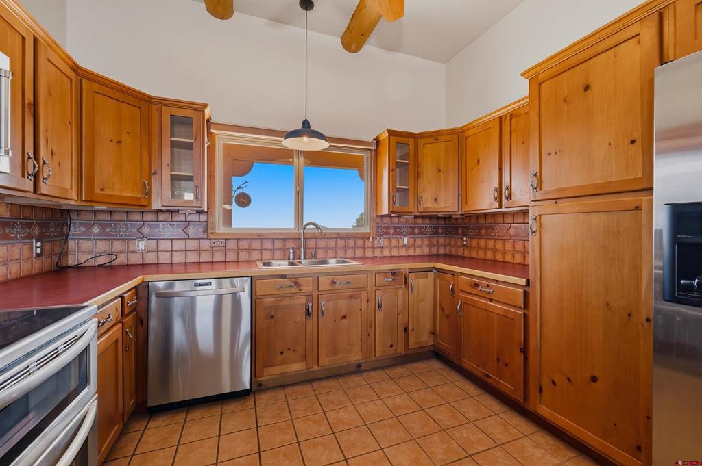 11791 Diamond View Road Property Photo 10