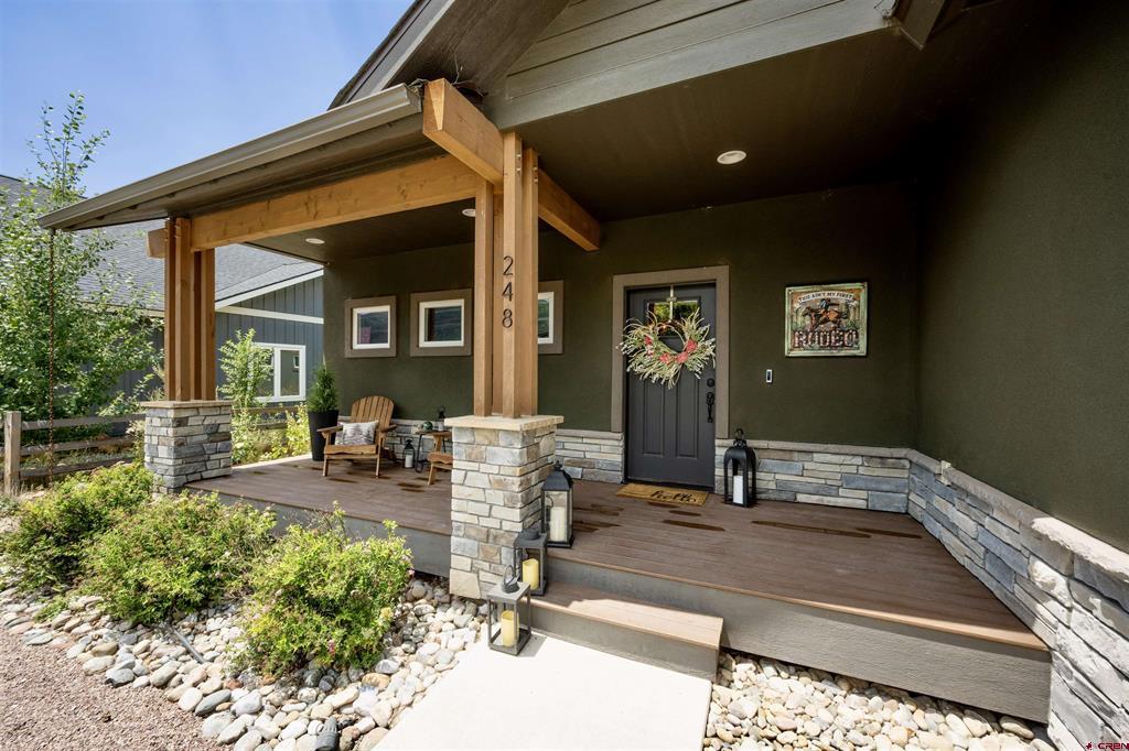248 Estancia Loop Property Photo 4