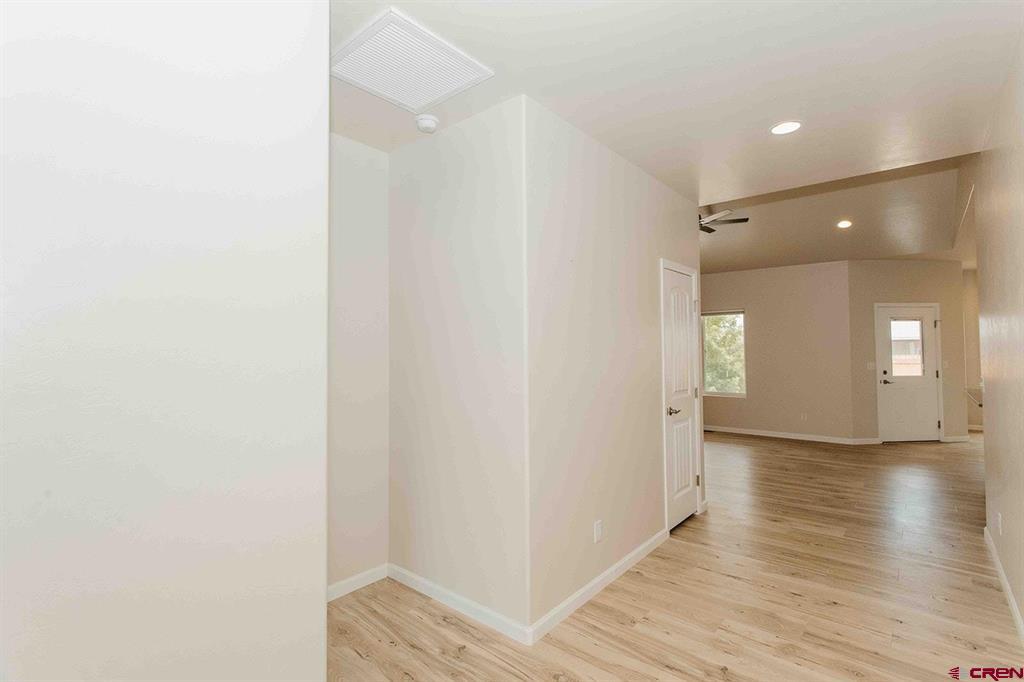 1423 Fivemile Creek Avenue Property Photo 4