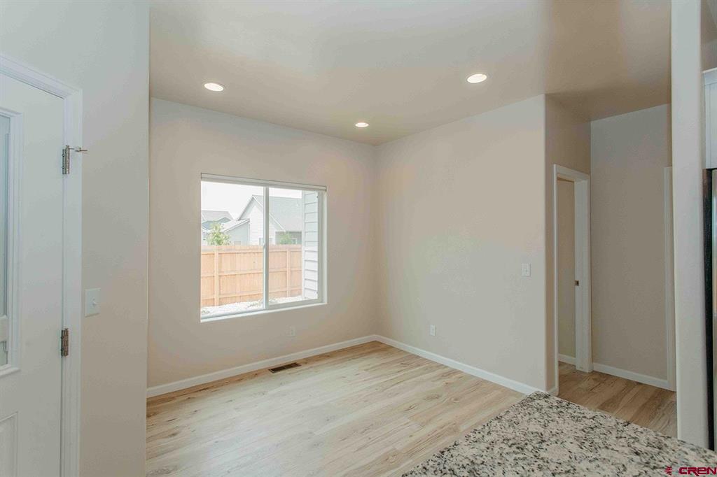 1423 Fivemile Creek Avenue Property Photo 25