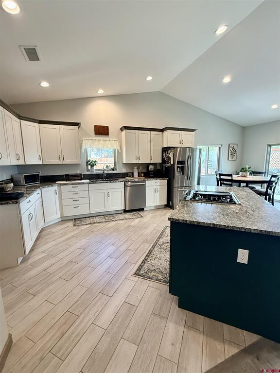 624 Dove Ranch Road Property Photo 10
