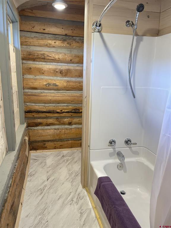 100 Sherry Lane Property Photo 17