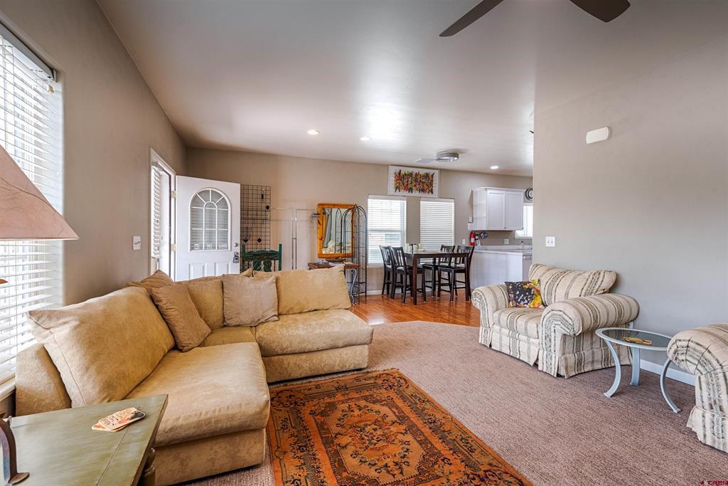 218 N Stough Avenue Property Photo 2