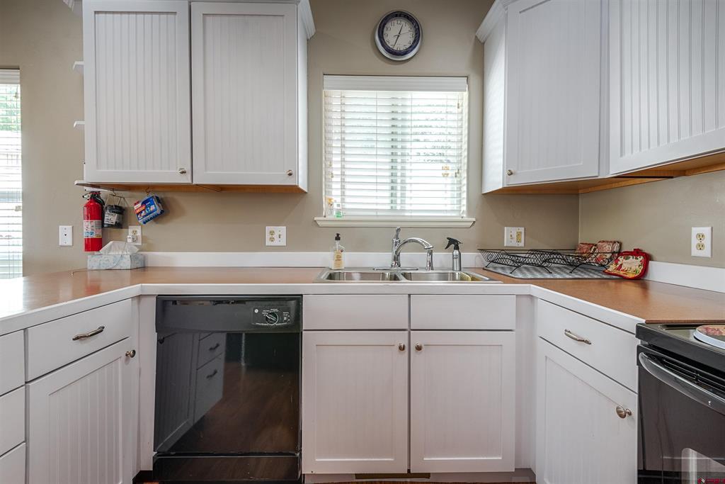 218 N Stough Avenue Property Photo 10