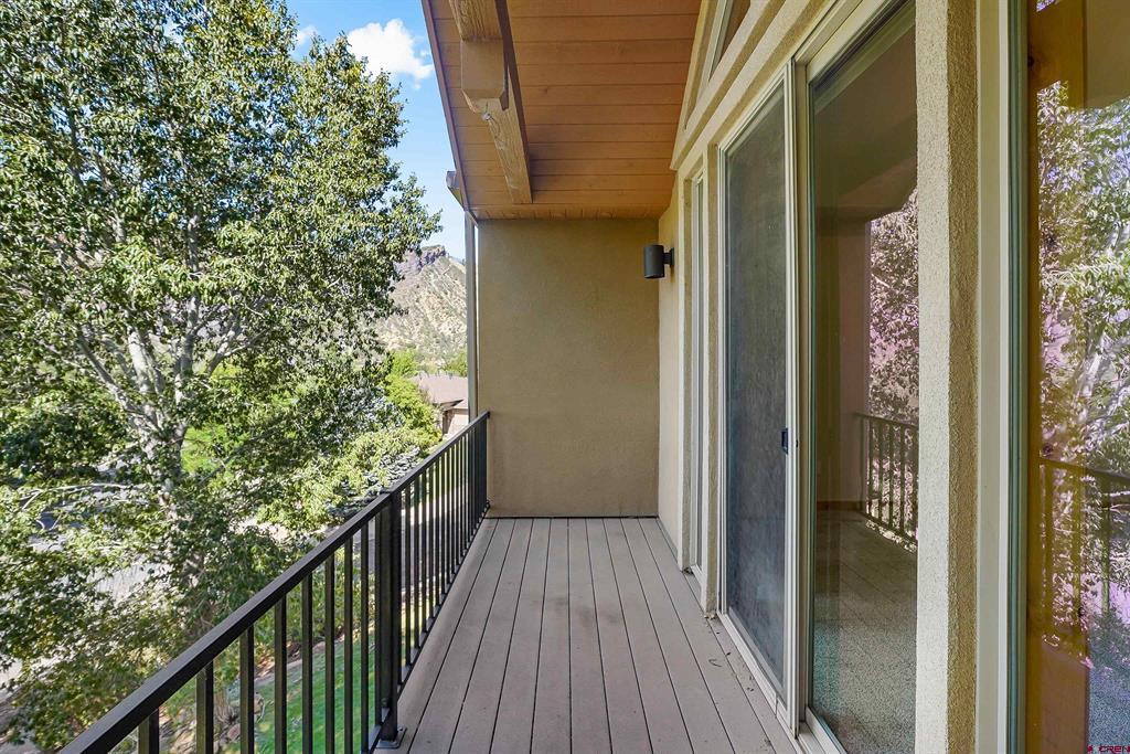 1295 Escalante Drive Property Photo 3