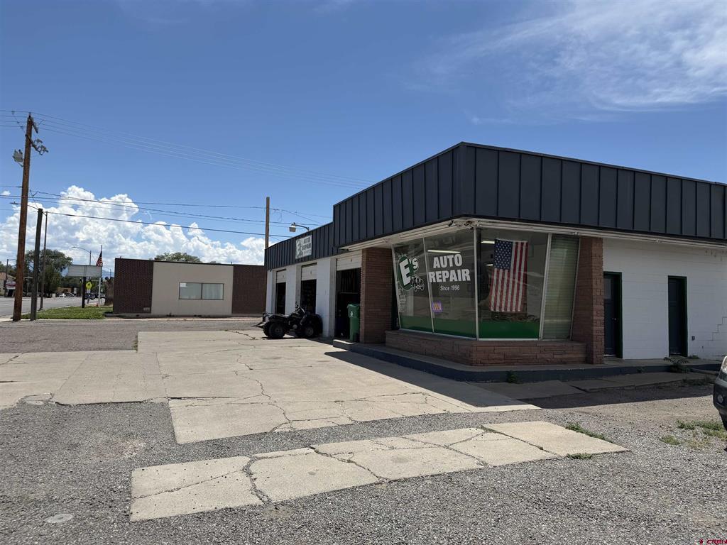 310 S Townsend Avenue Property Photo 1