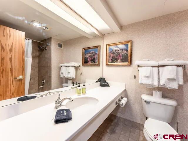 6 Emmons Road Property Photo 20