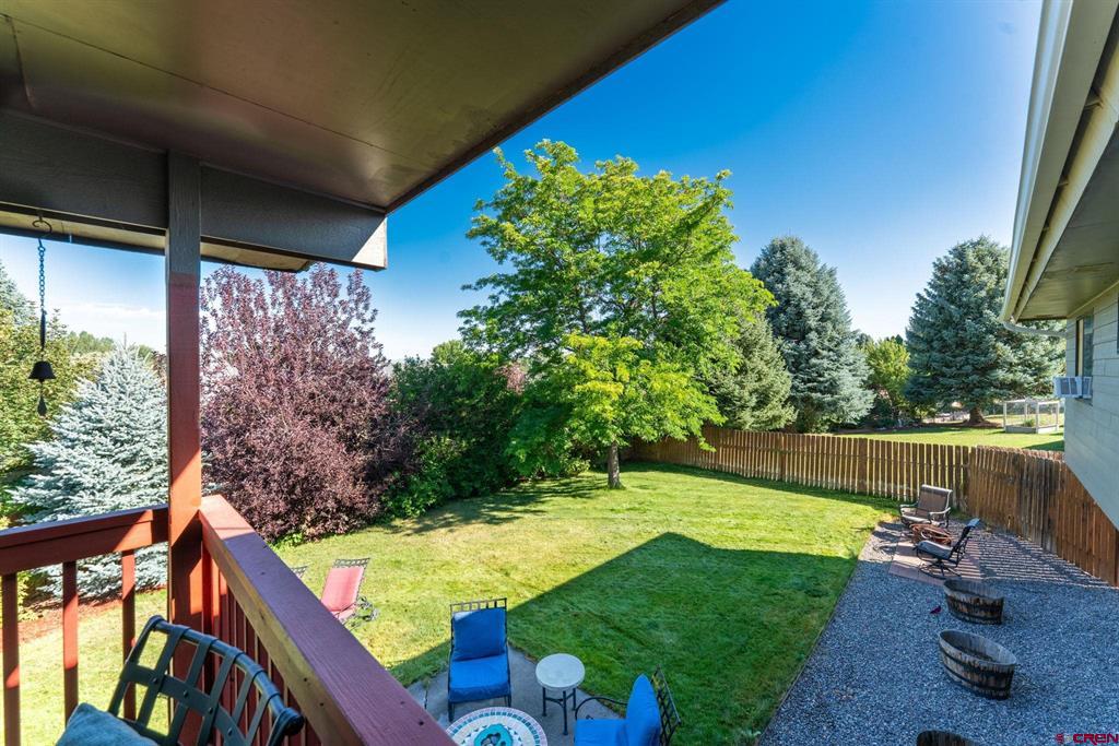 1538 Manchester Drive Property Photo 4