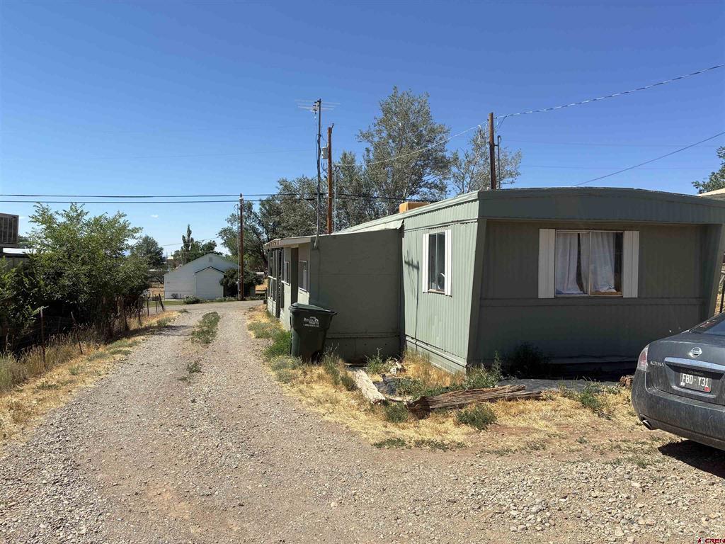 432 W 5th Street Property Photo 2