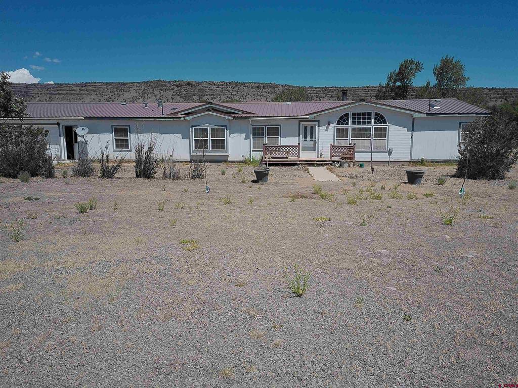 5769 County Road D.5 Property Photo 1