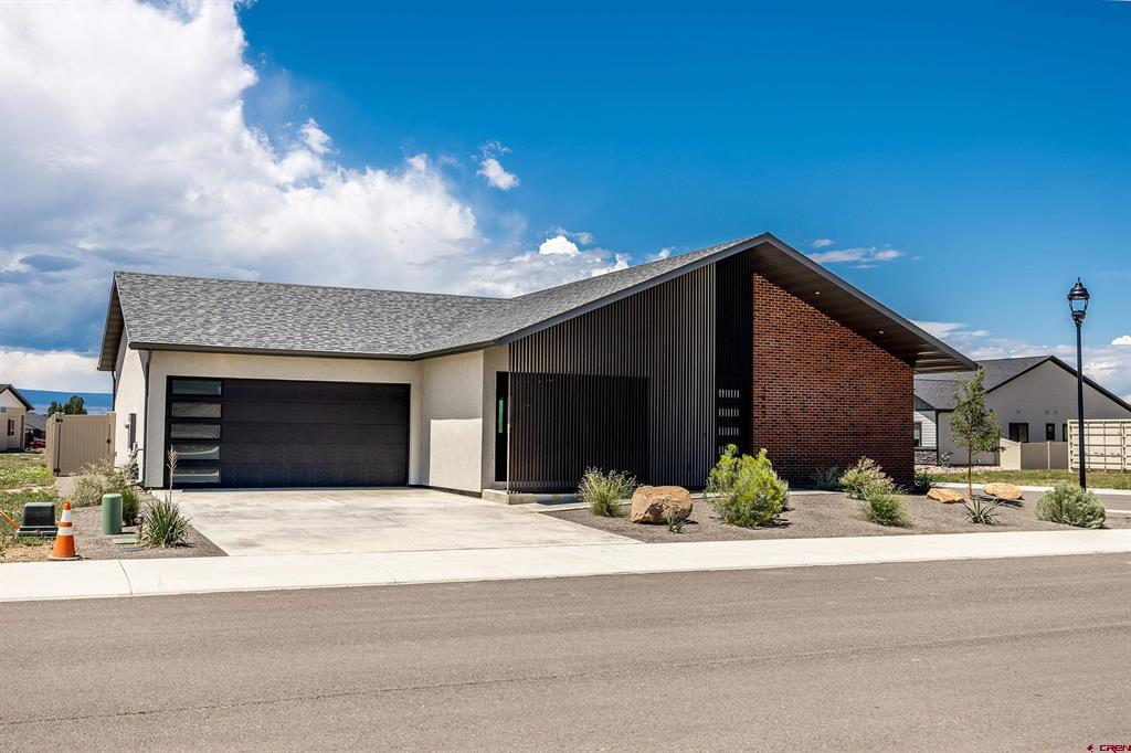 3447 Kestrel Loop Property Photo 2