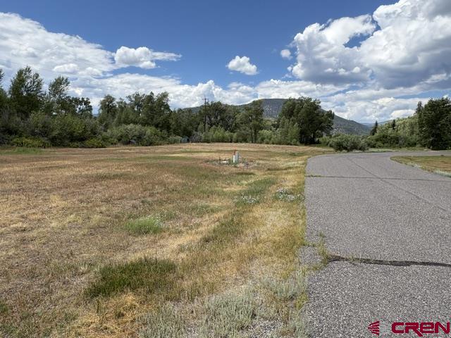 216 W Riverside Court Property Photo 7