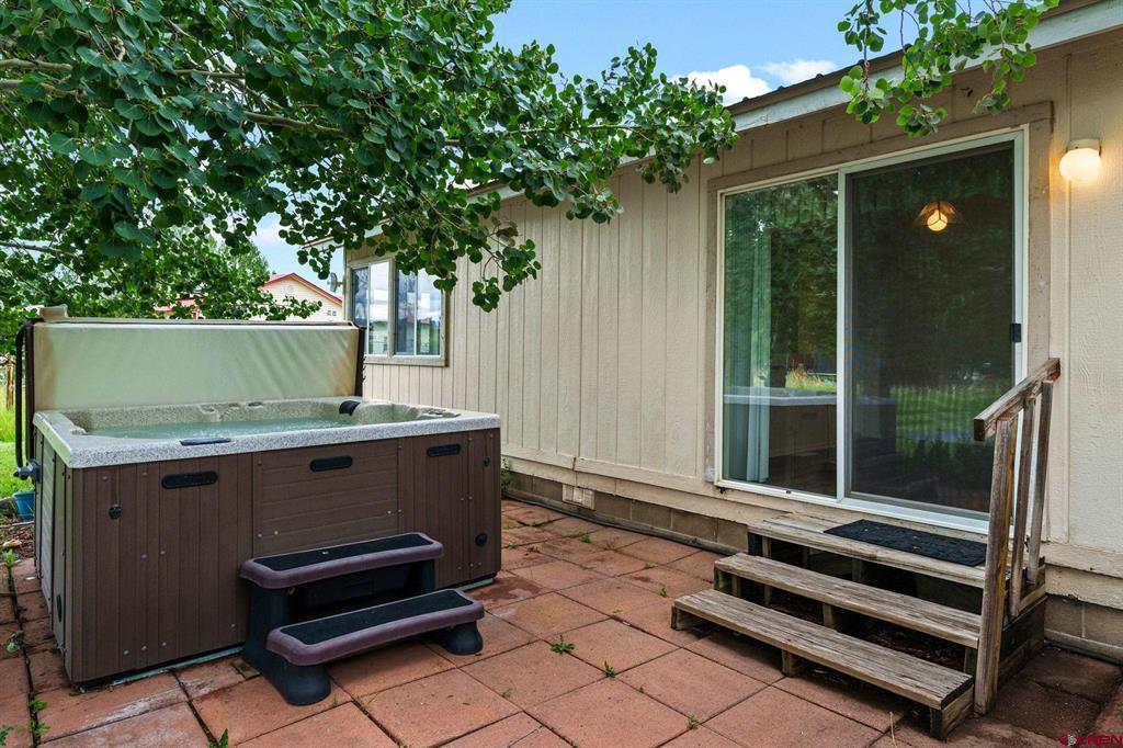 279 Valle Drive Property Photo 3