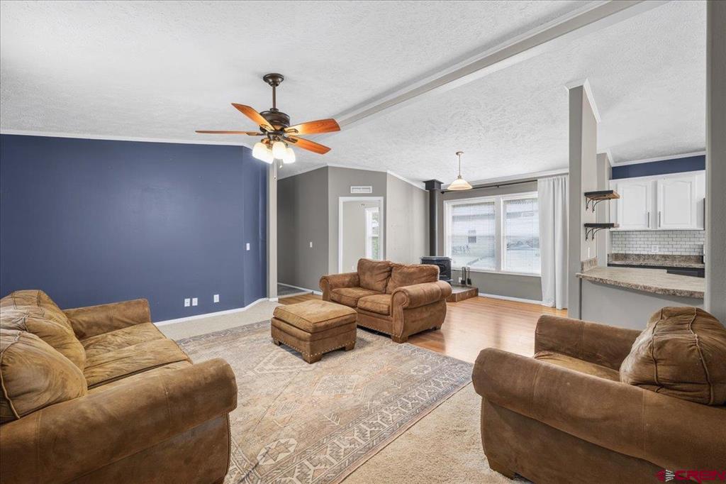 1500 N Oak Street Property Photo 5