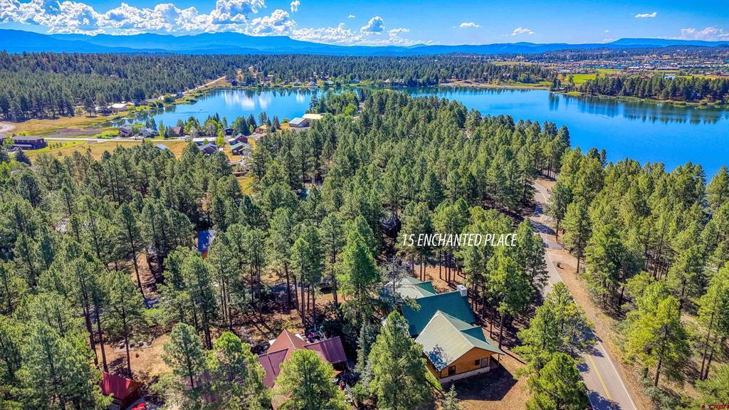 15 Enchanted Place Property Photo 4