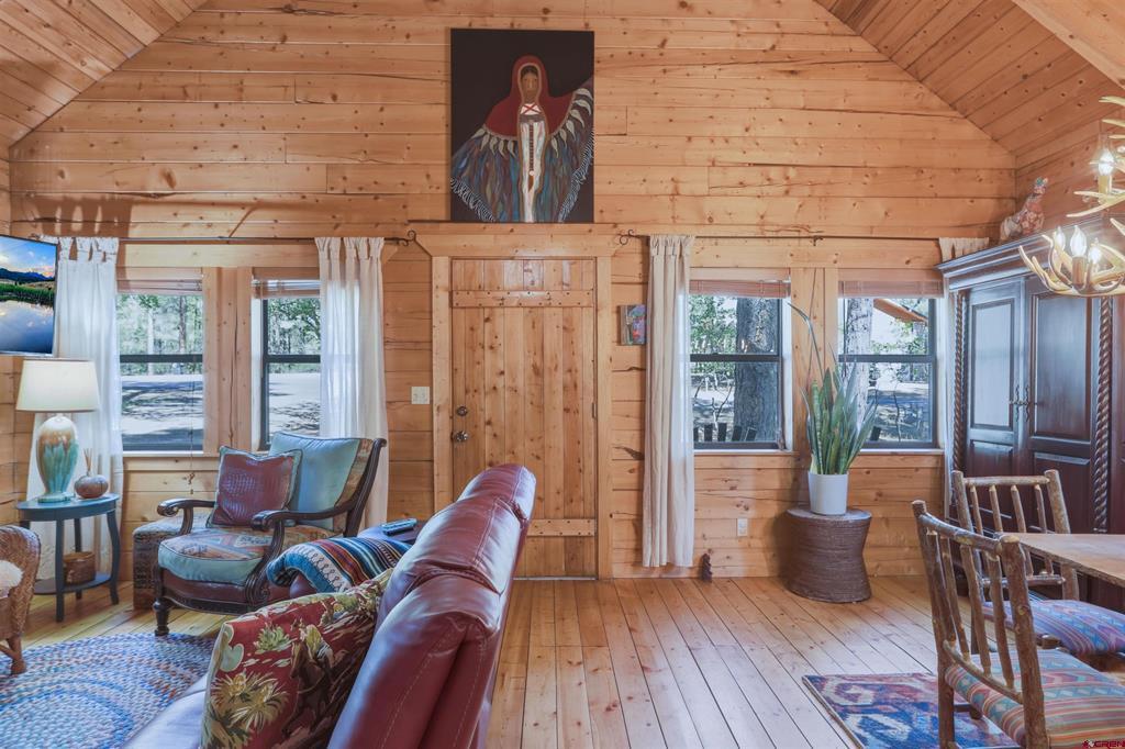 15 Enchanted Place Property Photo 8