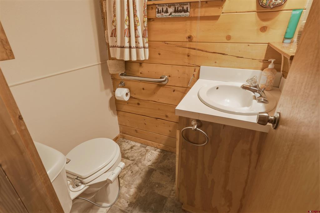 15 Enchanted Place Property Photo 18