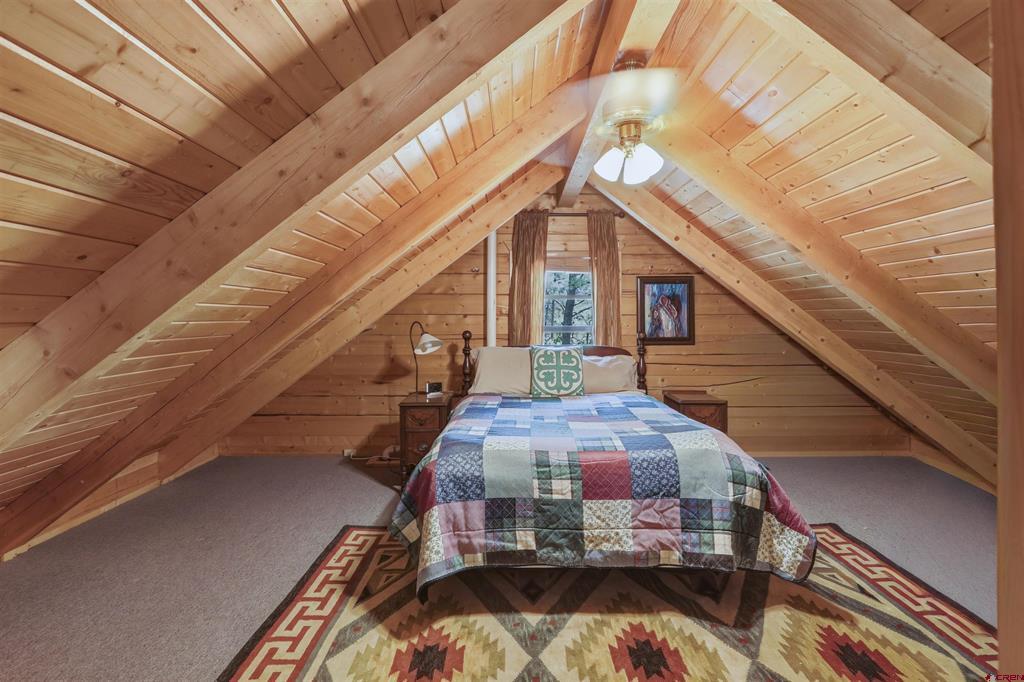 15 Enchanted Place Property Photo 22