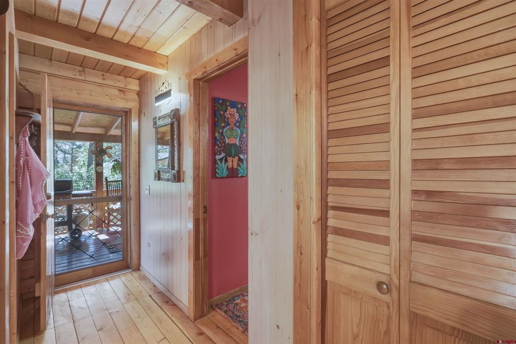 15 Enchanted Place Property Photo 26