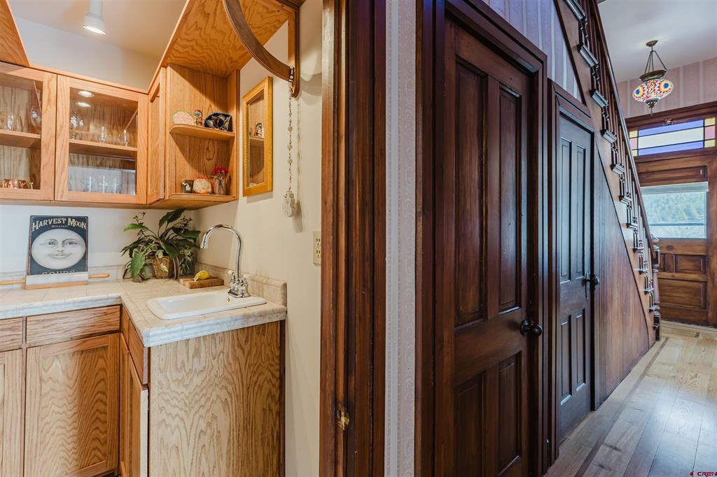 157 S 6th Street Property Photo 18