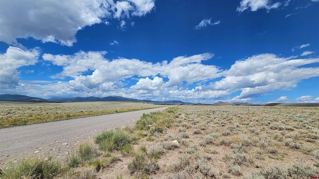 00 Lariat Road Property Photo 10