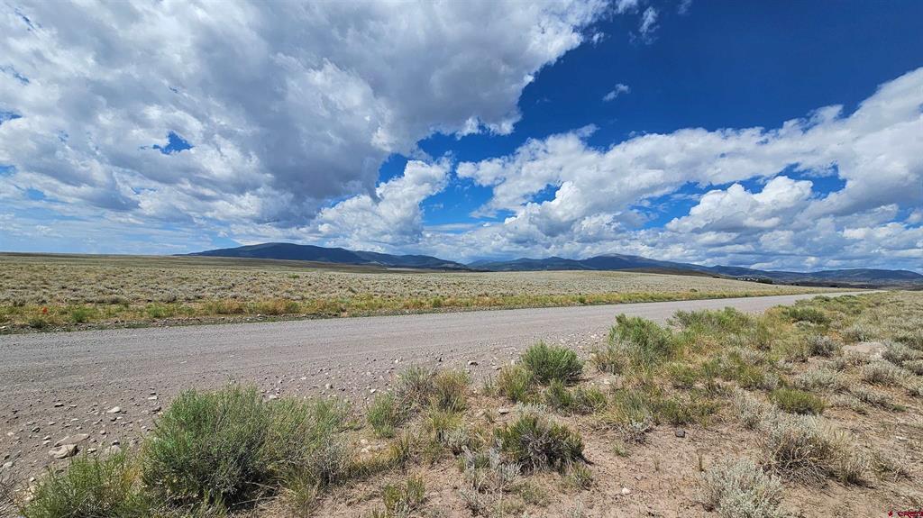 00 Lariat Road Property Photo 11