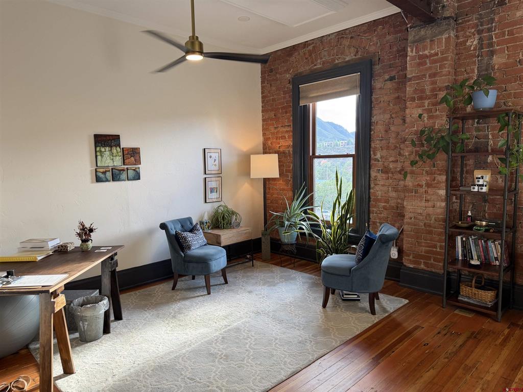 813 Main Avenue Property Photo 4