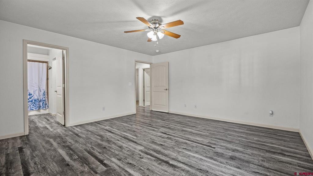 193 Winter Hawk Drive Property Photo 14