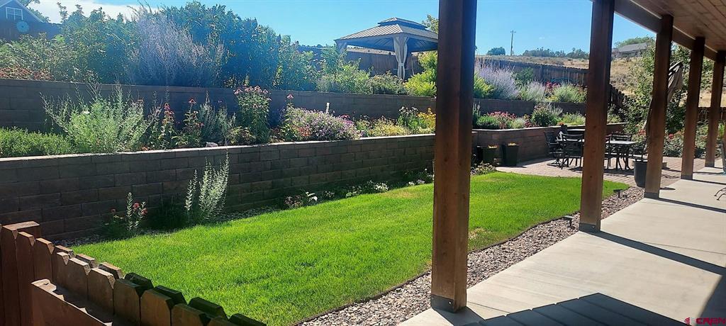 65419 Solar Heights Lane Property Photo 6