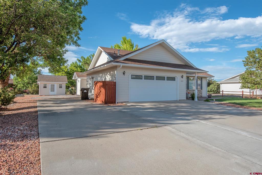 1665 Sneffels Street Property Photo 2