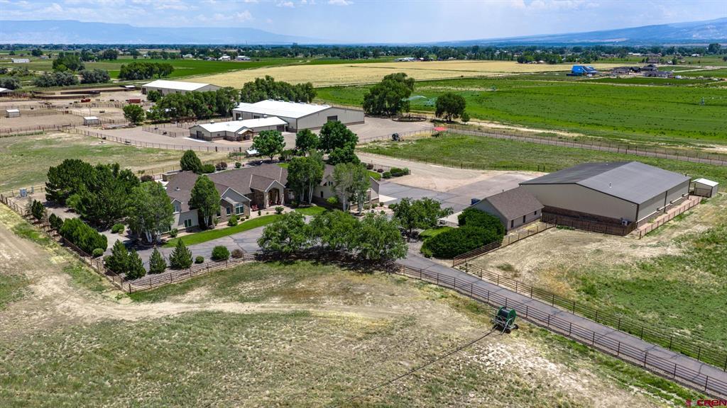 1158 19 Road Property Photo 3